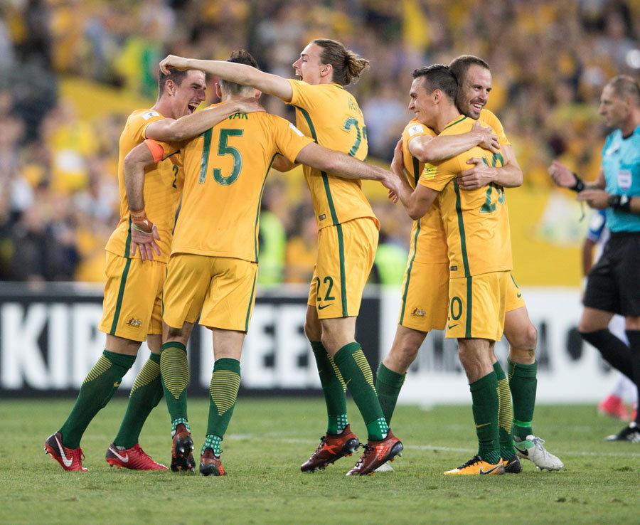 久保建英：堂安律的进球非常漂亮，这种处理方式正是他擅长的