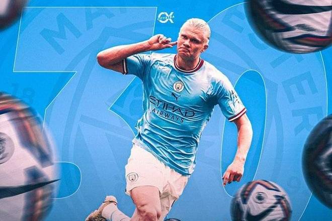 中超赛场争议判罚：VAR判罚引发讨论,