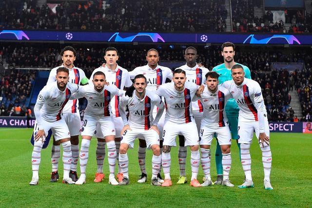 官方：沃尔夫斯堡体育总监申齐洛茨离任