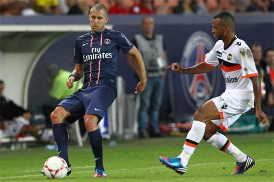 环球：国安旧将奥古斯托出任电视评论员，巴西杯决赛解说首秀（环球：前国安外援奥古斯托转型电视评论员，巴西杯决赛迎来解说首秀）