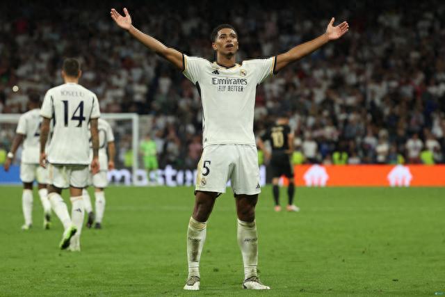 喜忧参半，纽卡欧冠排第6，英超仅领先降级区2分（喜忧交织：纽卡欧冠第6，英超距降级区仅2分）