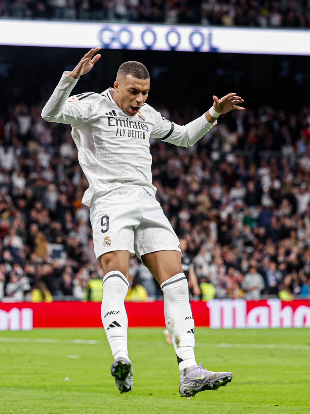 阿森纳达成双重转会协议，阿尔特塔阻止了5000万英镑球星的离队。