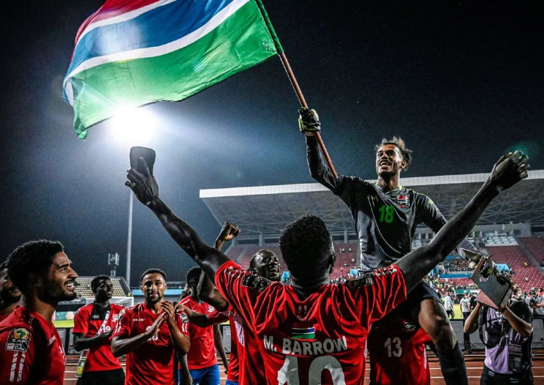 自2020年以来拜仁从英超引进7名球员，此前只引进过4名球员（拜仁自2020年起已从英超签下7将，此前累计仅4将）