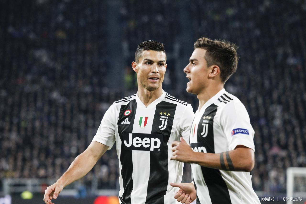 威尔希尔：英格兰队现在有了顶级教练，图赫尔能率队夺世界杯